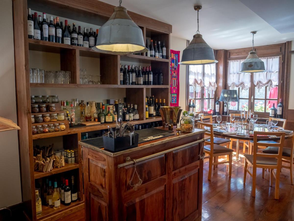 Peira Blanca Hotel Gastronomico Garós Extérieur photo