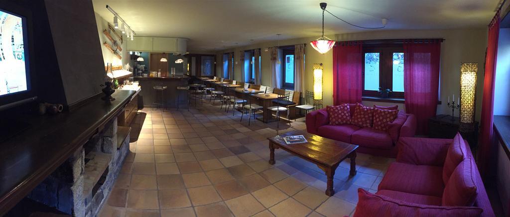 Peira Blanca Hotel Gastronomico Garós Extérieur photo